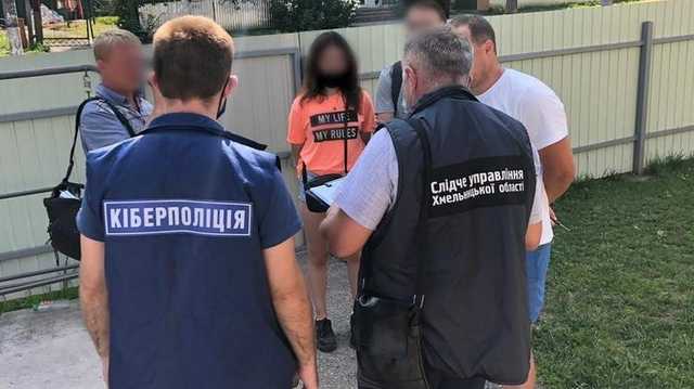 В Киеве обнаружили незаконный обменник криптовалют и электронных денег