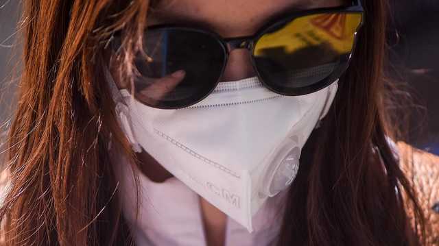 В Литве вернули обязательный масочный режим в общественных местах