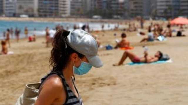 У Греції зафіксували найбільший з квітня “стрибок” заражень коронавірусом