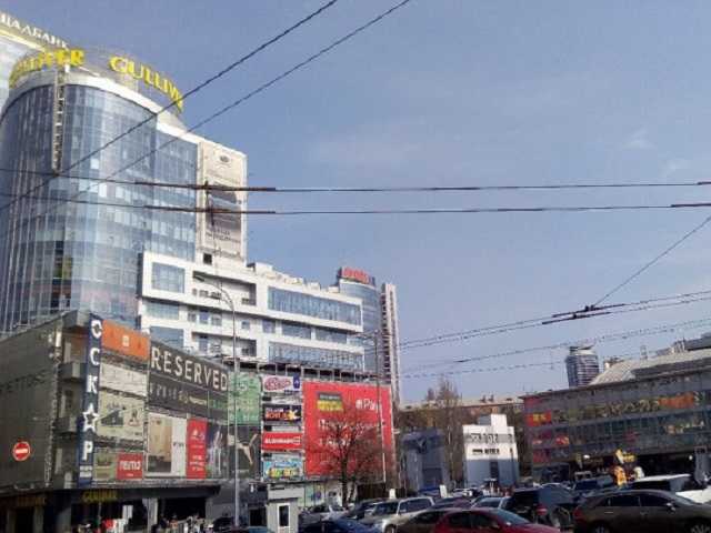 Полиции не боятся: в сети пожаловались на орудующих в Киеве наглых "парковщиков"