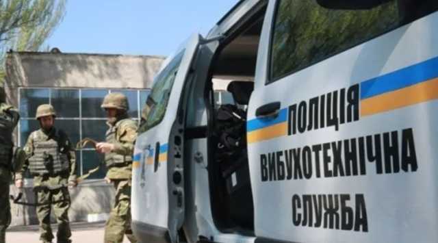 В Киеве в разных районах перекрыли улицы из-за минирования