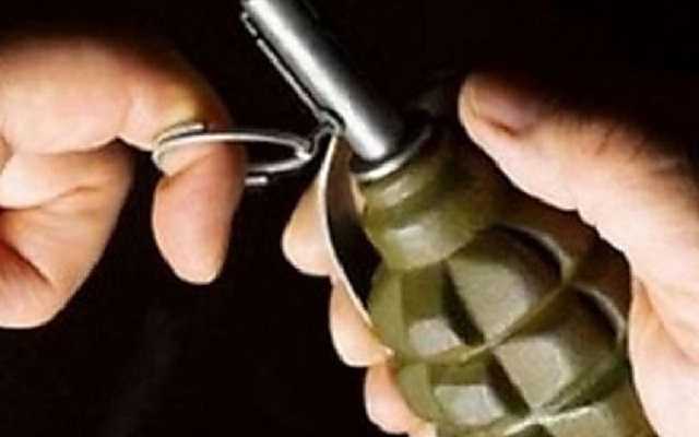 В Одессе совершили покушение на антикоррупционера, гранаты полетели в авто