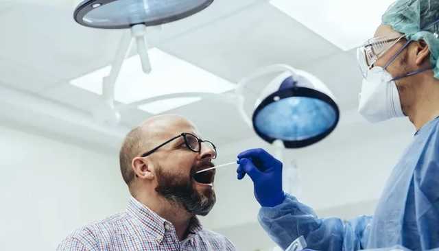 Кто может потерять вкус и обоняние из-за коронавируса: проведено исследование