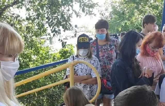 В Украине детские лагеря заработали в условиях карантина: Минздрав обнародовал строгие правила