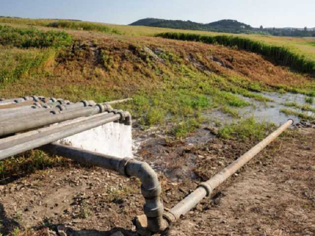 В Крыму оккупанты выкачивают из водохранилищ последнюю воду