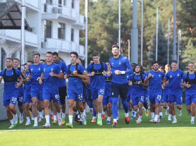 Два футболиста «Динамо» заразились коронавирусом