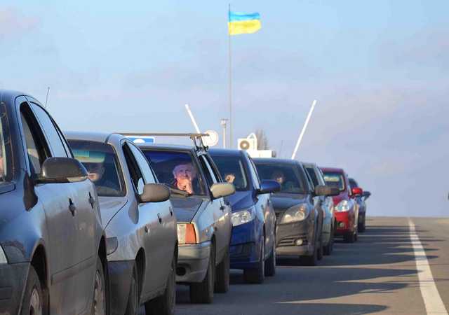 У черзі на українсько-угорському кордоні зібралися 350 автомобілів, – ДПСУ