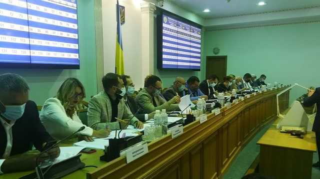 ЦИК озвучила календарь и график осенней избирательной кампании в Украине