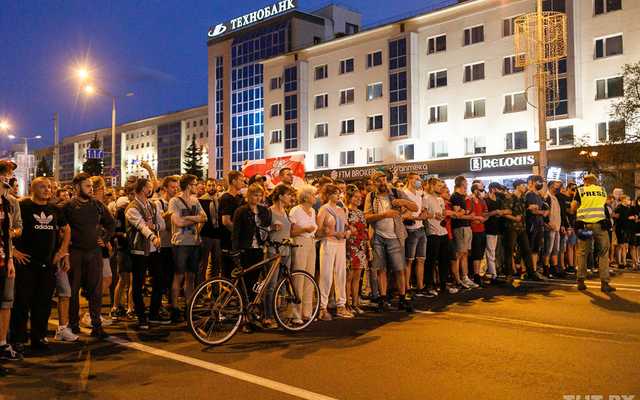 Лукашенко назвал протестующих в Беларуси пьяными и обкуренными