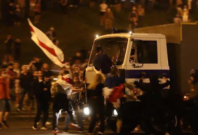 “Назад шляху немає”: в Мінську на дахах будинків помітили снайперів