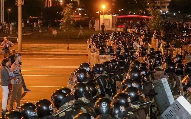 В Telegram появился канал, где разоблачают белорусских карателей, избивающих людей