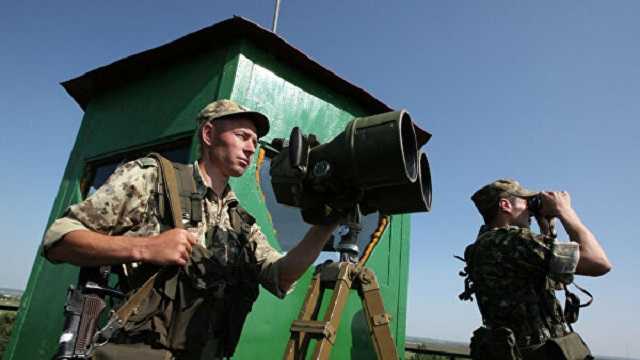 Как унижают ватанов на "границе" с рф