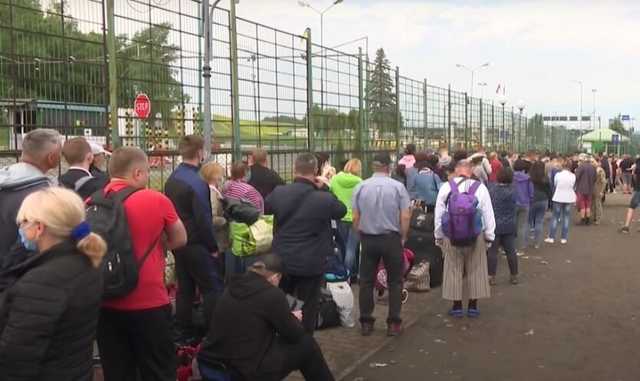 Украинцам подсказали, в каких странах Европы можно работать без трудовой визы