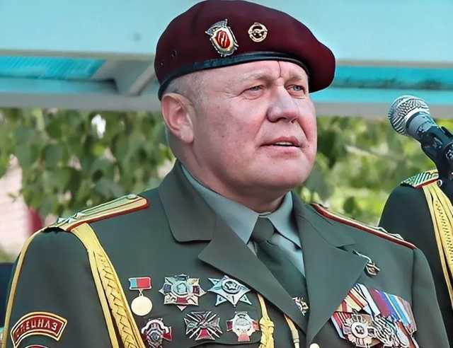 СМИ: Жесткими разгонами демонстрантов в Минске командовал экс-командир «эскадрона смерти»