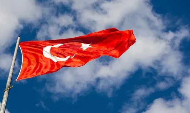 Турция побила антирекорд по заболеваемости коронавирусом