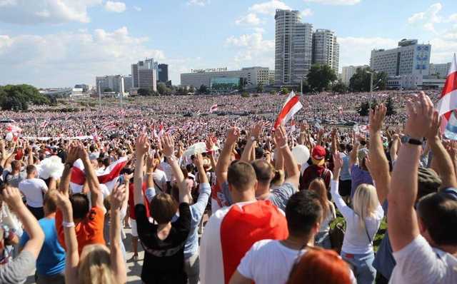 В Беларуси объявили бессрочную национальную забастовку