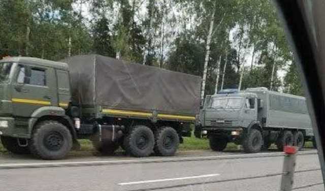 По Смоленской области РФ колонна военной техники движется в сторону Беларуси