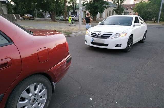 Лидер молодежки «ОПЗЖ» попала в ДТП в центре Николаева