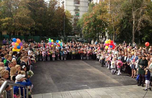 На Харьковщине отменили школьные линейки 1 сентября
