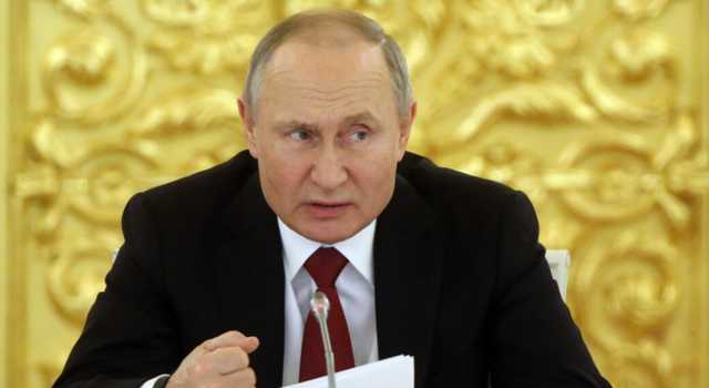 Предатели и паранойя. Как Путин борется за лояльность вертикали