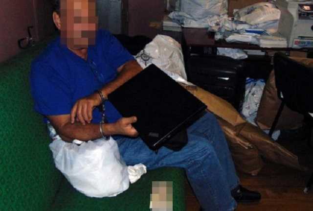 Иностранец задушил женщину в Киеве: появились фото и видео с места происшествия