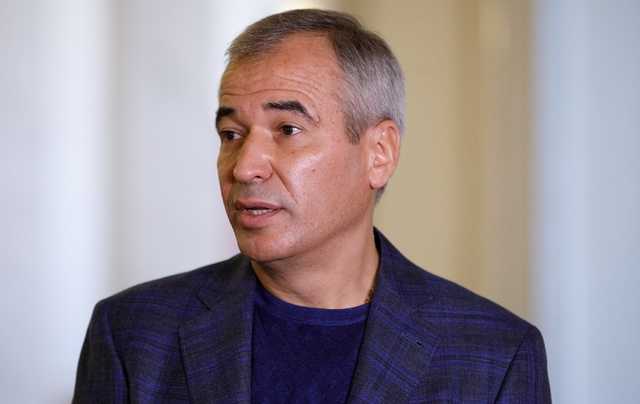 Депутат Кальцев "засветил" в Раде часы по цене автомобиля