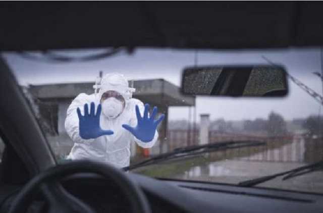 Заробитчане в отчаянии: еще одна страна ЕС закрывает границы с 1 сентября