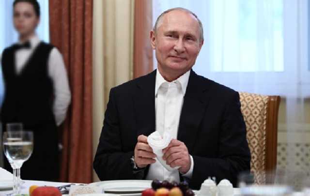 Саша Сотник: Имперская рептилия все ближе подползает к Минску для последнего броска