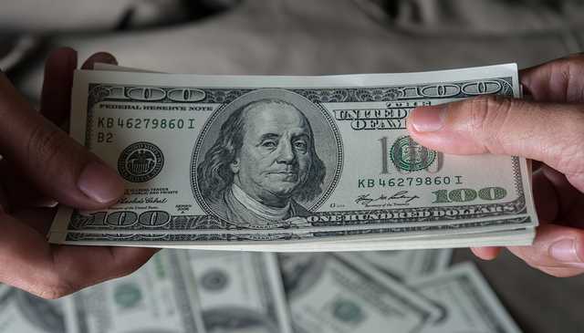 У Києві на «гарячому» спіймали чиновника ДСНС