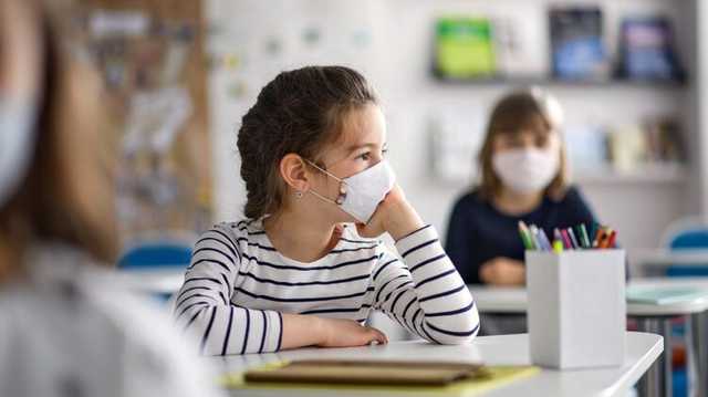 Санитарный врач объяснил, в каких случаях школьников будут отправлять на самоизоляцию целыми классами
