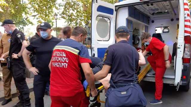 Полиция Одессы сообщила свою версию нападения националистов на марш ЛГБТ