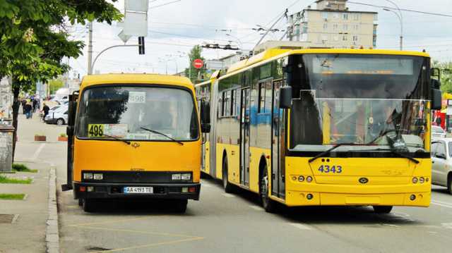 Запрет на маршрутки и подорожание проезда: Кабмин готовит революцию на рынке перевозчиков