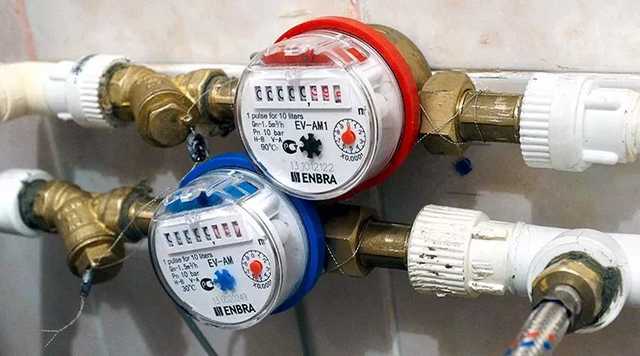 Правительство планирует обеспечить все жилые дома счетчиками тепла и горячей воды