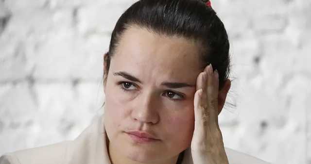 Через недельку-другую Тихановская может составить компанию Навальному