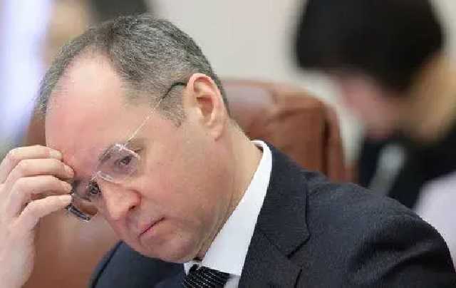 Руками Зеленского: Как Кремль устраняет американское влияние в Украине