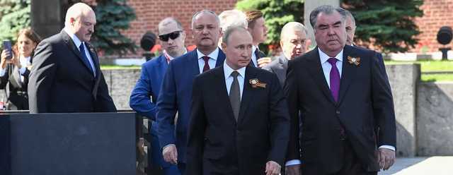 "Отечество от Бреста до Владивостока"