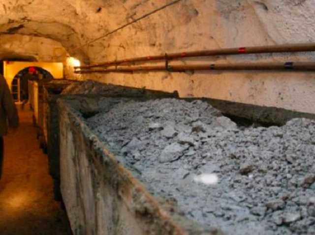 Бывшие руководители шахты "Надія" получали миллионные зарплаты