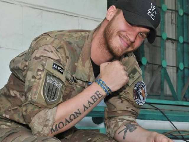 В Украине решили выдать США добровольца "Правого сектора"