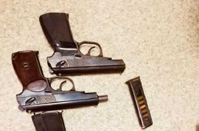 На Прикарпатье экс-чиновника задержали за продажу оружия