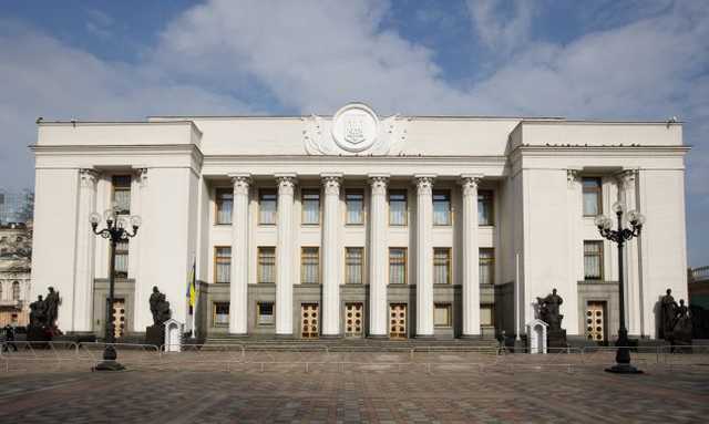 Раде рекомендуют утвердить новые правила военной службы