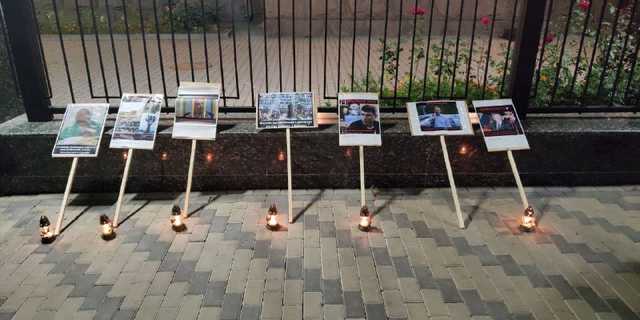 Під посольством РФ згадували жертв Беслану