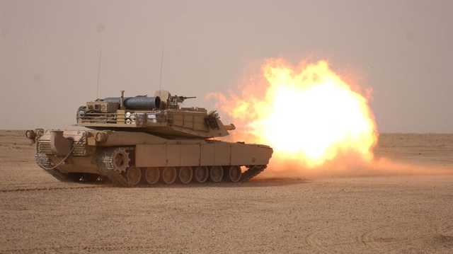 Турция начала перебрасывать танки с сирийской границы на рубежи с Грецией