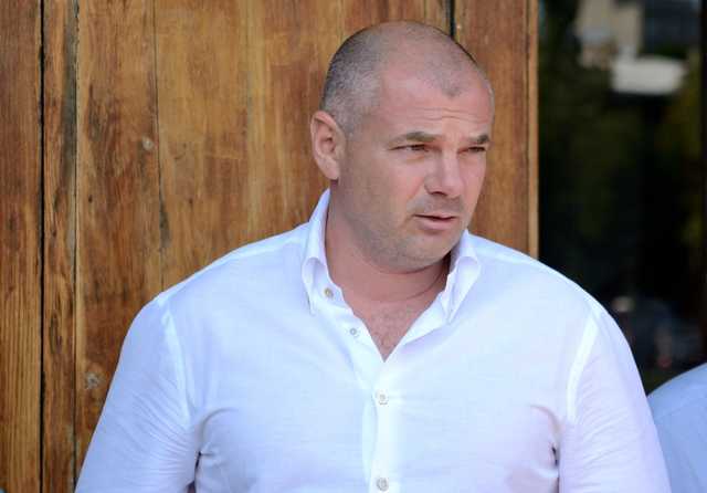 Пaлицa пoдтвeрдил, чтo eгo ceмья влaдeeт 10% в нeфтянoм бизнece группы «Привaт»