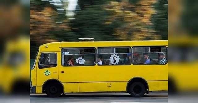 На Академгородке в Киеве неизвестный обстрелял маршрутку с пассажирами