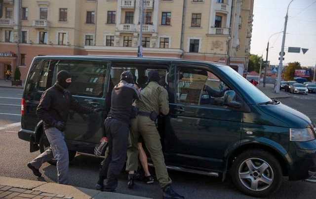 Задержанных в Минске журналистов будут судить