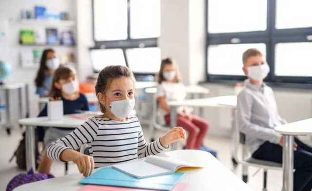 Врач пояснила, кто может создать "иммунную прослойку" от COVID-19