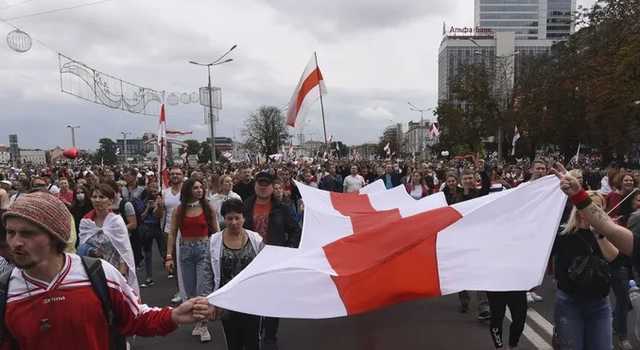 Белорусские "титушки" – предвестники краха