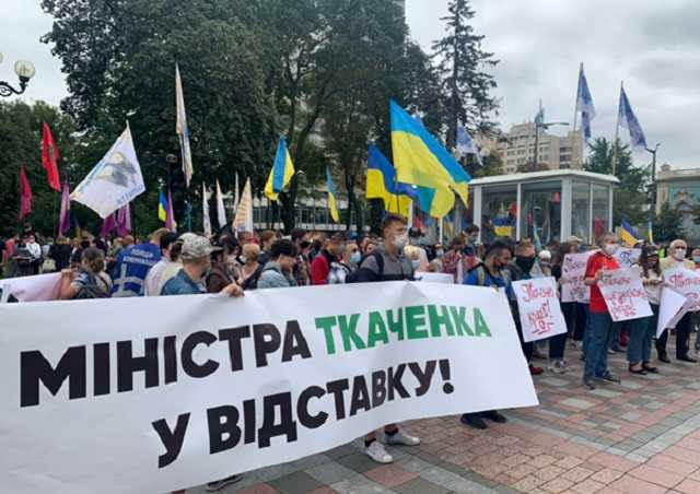 Закон про медиа: как Ткаченко убивает свободу слова в Украине?