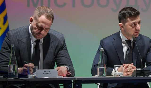 Зеленский и Ермак стремятся принести Украине кремлевский вариант мира