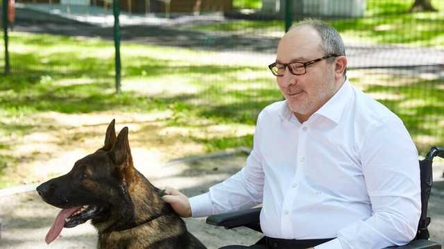 Кернеса готовят к отправке в Берлин на борту, который вез Навального